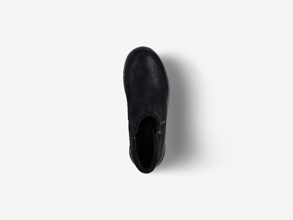 Skechers Into Fall
