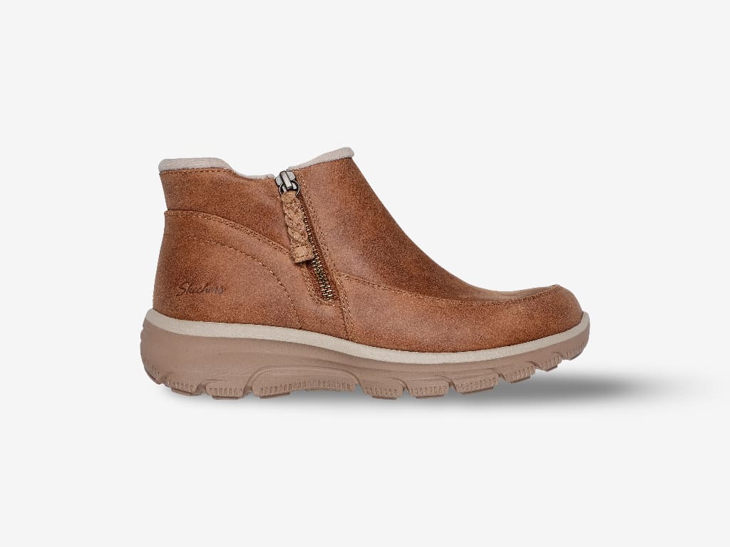 Skechers Into Fall