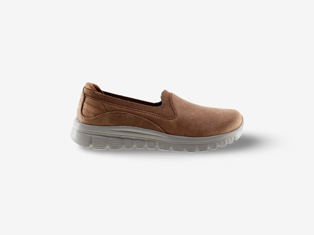 Skechers Leaning In