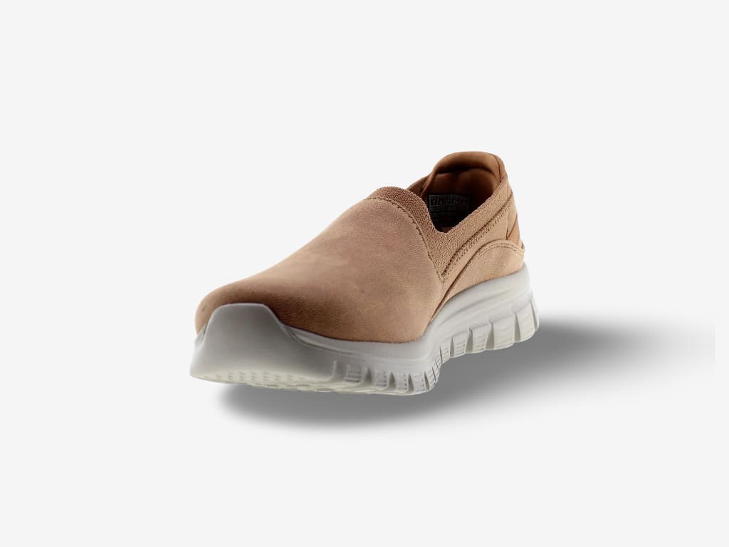 Skechers Leaning In